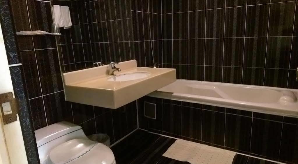 Kaja Hotel Kaohsiung Zewnętrze zdjęcie